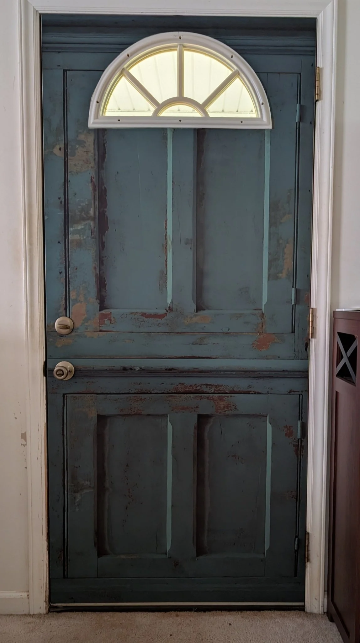 Green primitive cabinet "Lisa" - Image 11