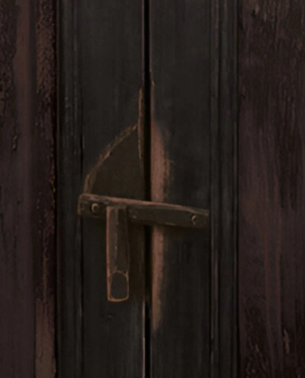 Brown cupboard - Image 3